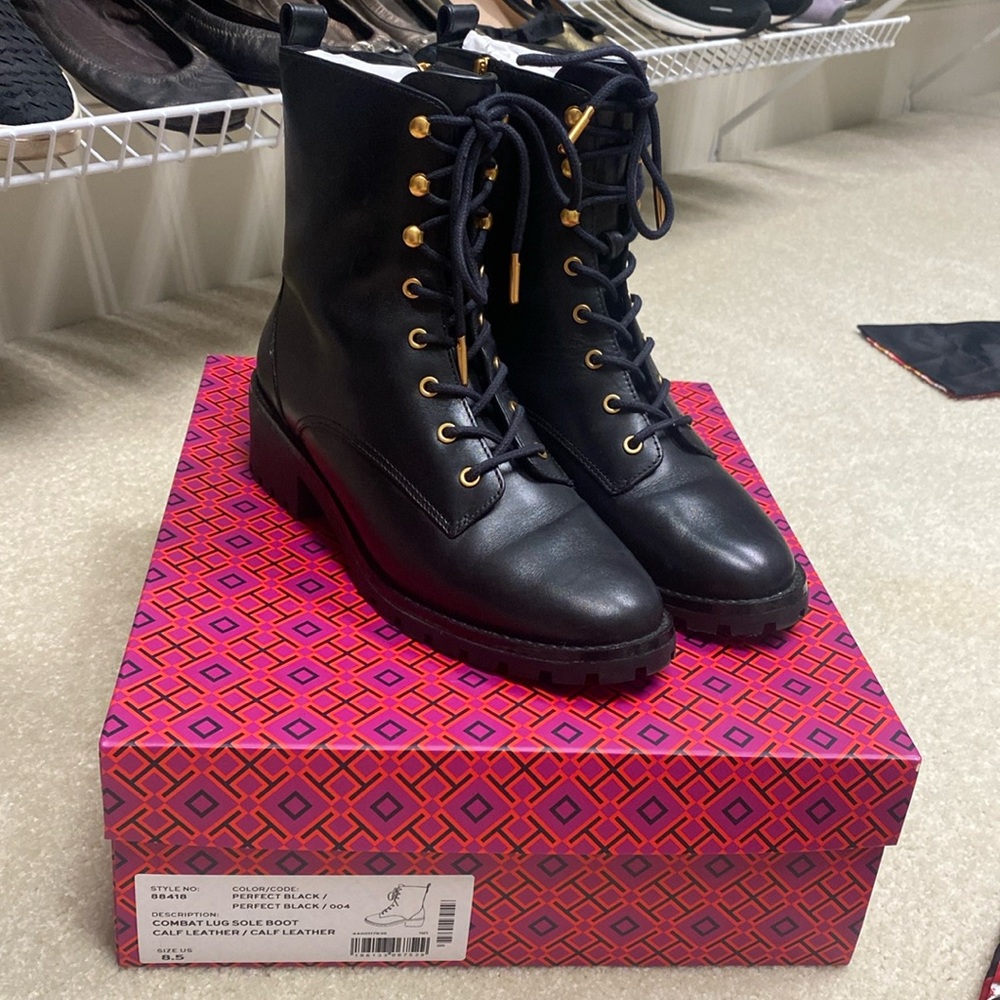 Tory Burch Combat Lug Sole Boot 8.5 Black